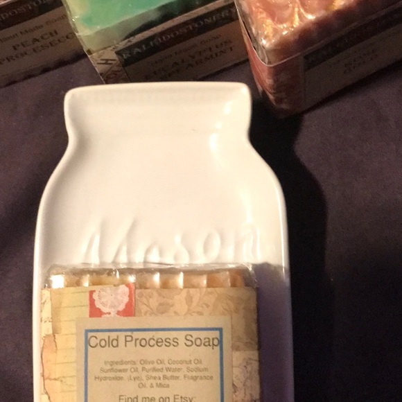 Handmade Artisanal moisturizing Soap - Picture 3 of 4